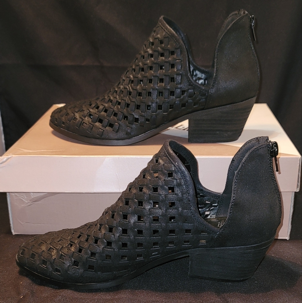 NIB Booty Boots - Picture 2 of 5